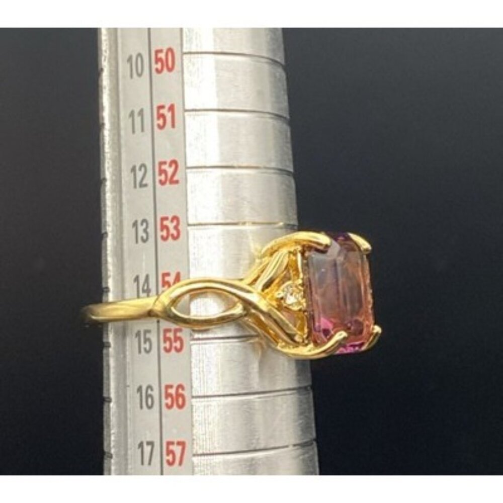Emerald Cut Amethyst Ring CZ Accent 14k Yellow Gold Plated Size 7 Wt 3 Grams - Picture 12 of 13
